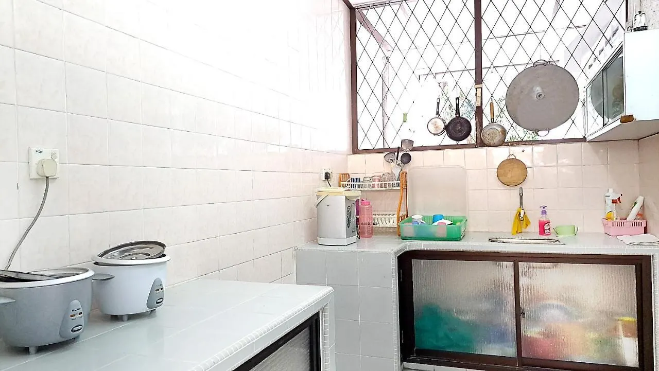 Pansiyon Advent Villa, Penang - Near Adventist Hospital George Town