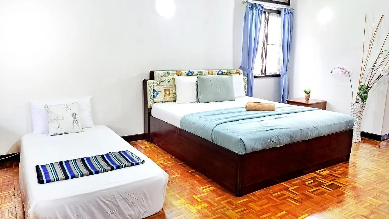 Advent Villa, Penang - Near Adventist Hospital George Town Pansiyon